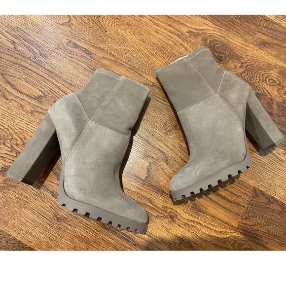 Aldo Women's Tianah Suede Stacked Heel Bootie Taupe Size 9 NWOB – Chic - Picture 1 of 10
